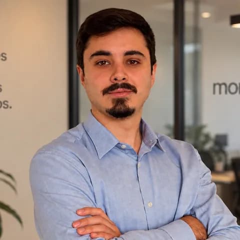 Retrato de Bruno Valiate, Co-founder da monyfai